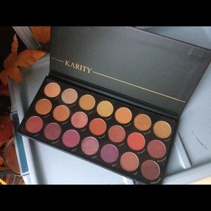 Picante eyeshadow palette